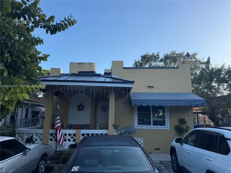 3674 SW 25th Street Miami FL 33133