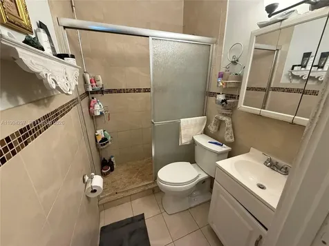 3674 SW 25th Street Miami FL 33133