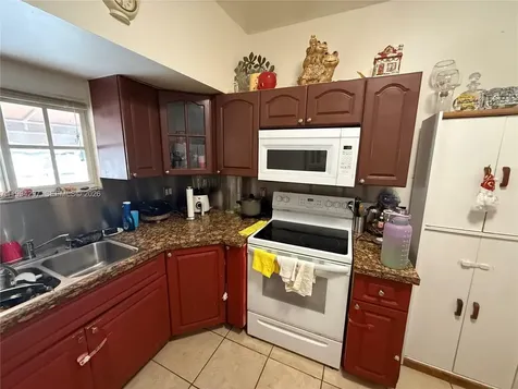 3674 SW 25th Street Miami FL 33133