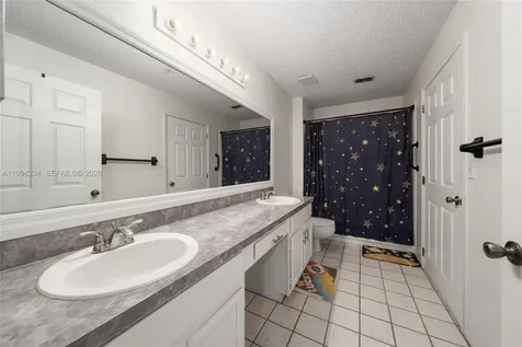 703 Swan Lane Other City - In The State Of Florida FL 32701