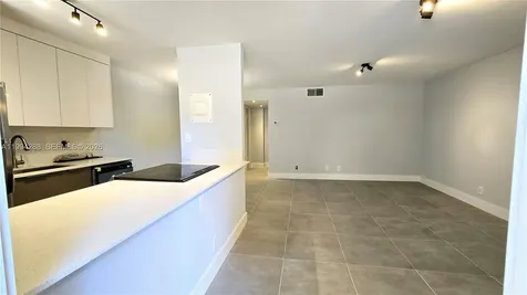 1811 Jefferson Street Hollywood FL 33020