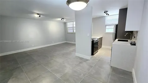 1811 Jefferson Street Hollywood FL 33020