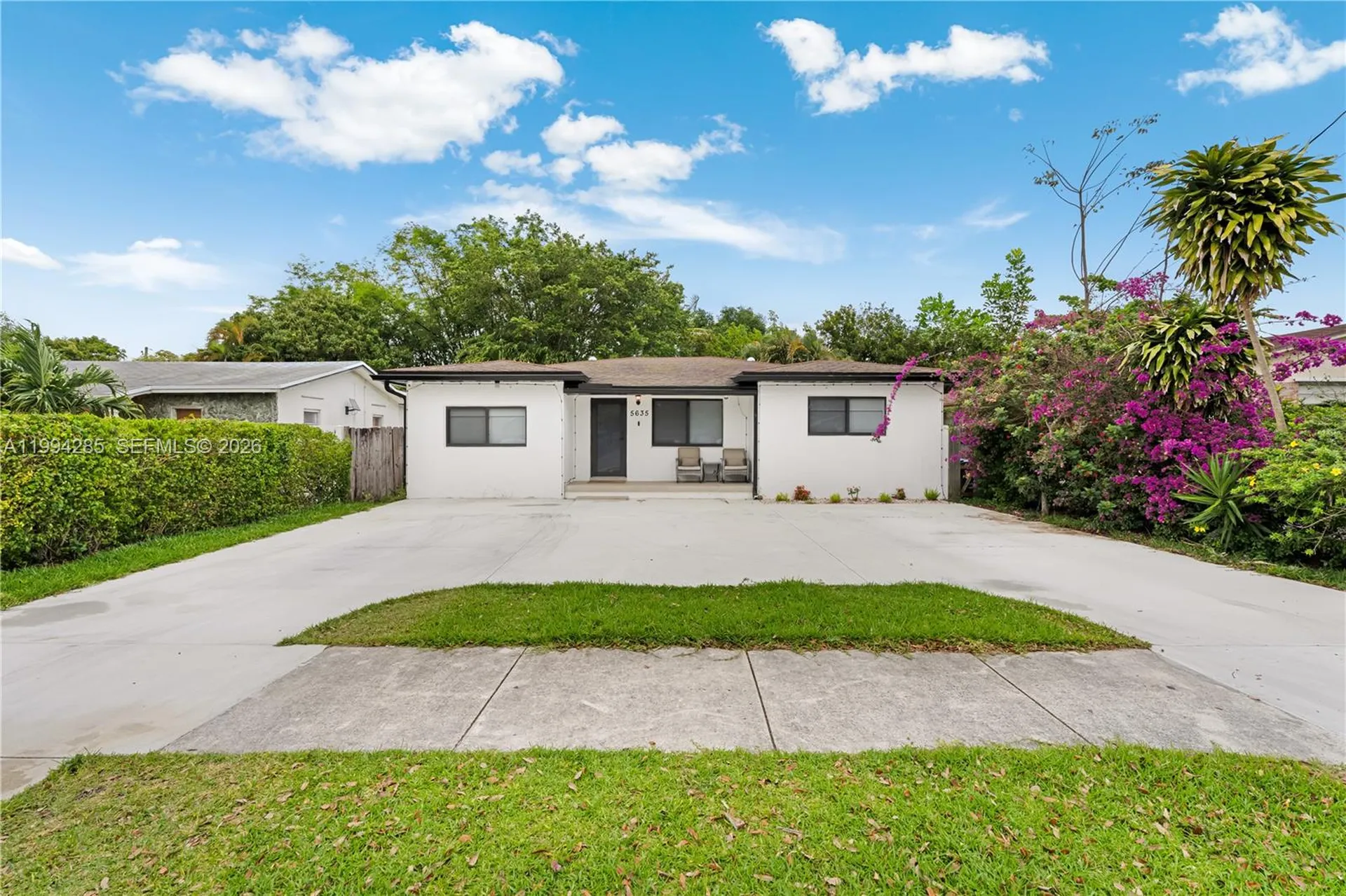 5635 Pierce Street Hollywood FL 33021