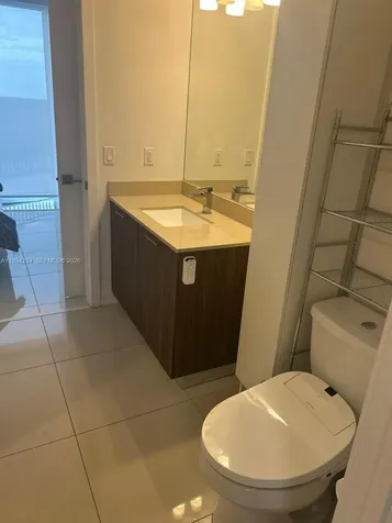 5300 NW 85 Doral FL 33166