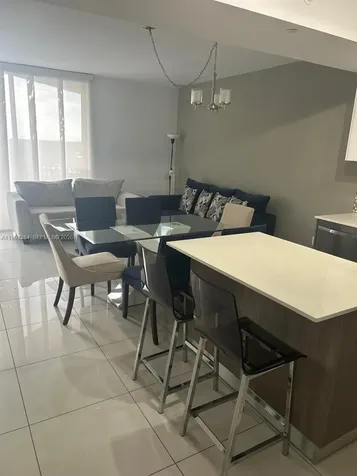 5300 NW 85 Doral FL 33166