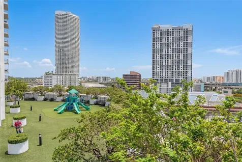 90 SW 3rd Street Miami FL 33130