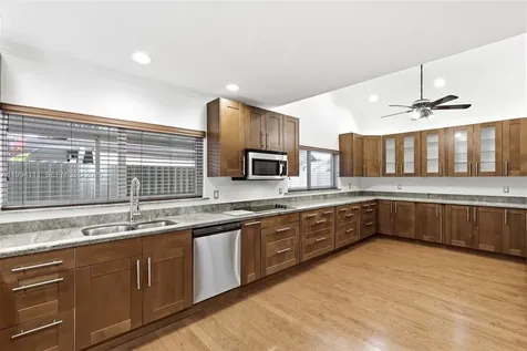 10227 SW 49th Court Cooper City FL 33328
