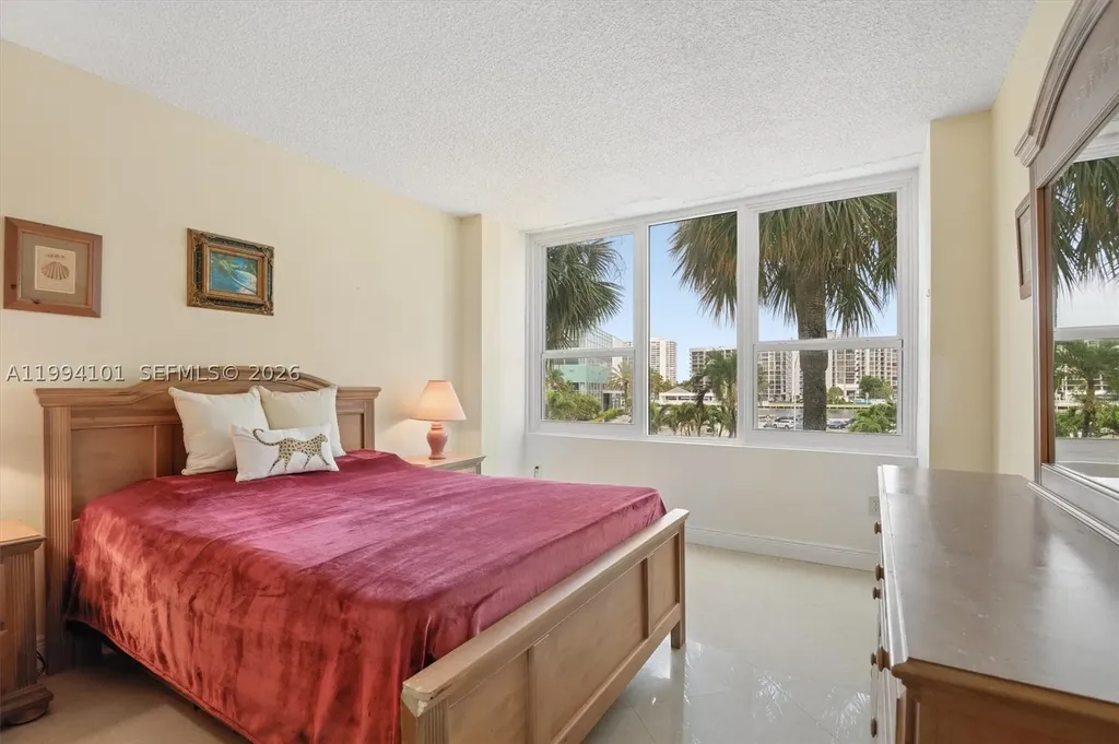 3505 S Ocean Drive Hollywood FL 33019