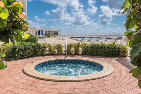 3505 S Ocean Drive Hollywood FL 33019