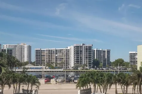 3505 S Ocean Drive Hollywood FL 33019