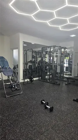8075 NW 7th Street Miami FL 33126