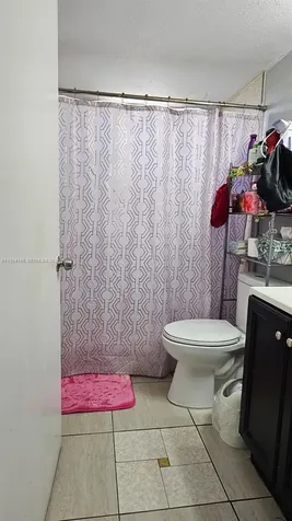 8075 NW 7th Street Miami FL 33126
