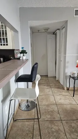 8075 NW 7th Street Miami FL 33126