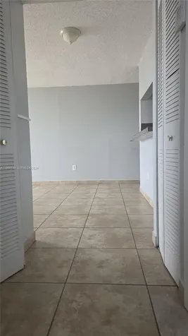 8075 NW 7th Street Miami FL 33126