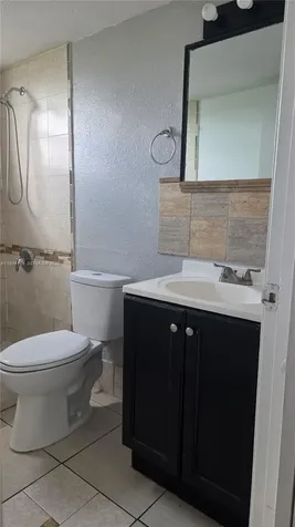 8075 NW 7th Street Miami FL 33126