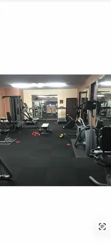 8075 NW 7th Street Miami FL 33126