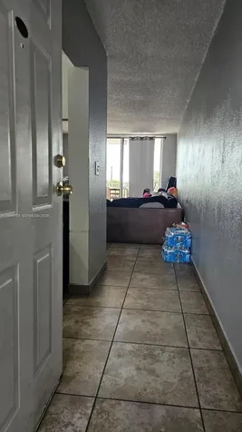 8075 NW 7th Street Miami FL 33126