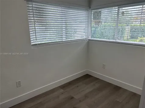 2071 NE 169th Street North Miami Beach FL 33162