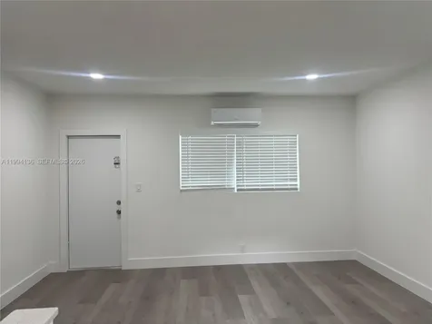 2071 NE 169th Street North Miami Beach FL 33162