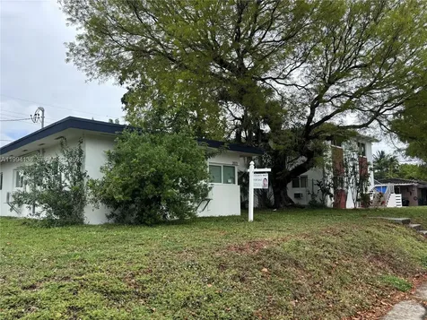 2071 NE 169th Street North Miami Beach FL 33162