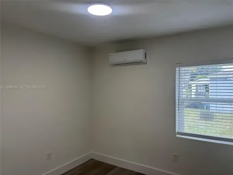 2071 NE 169th Street North Miami Beach FL 33162