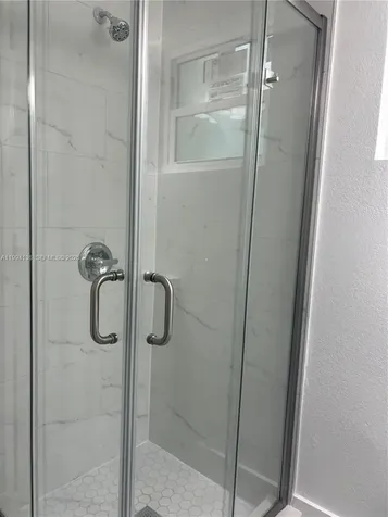 2071 NE 169th Street North Miami Beach FL 33162