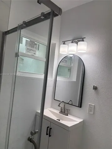 2071 NE 169th Street North Miami Beach FL 33162