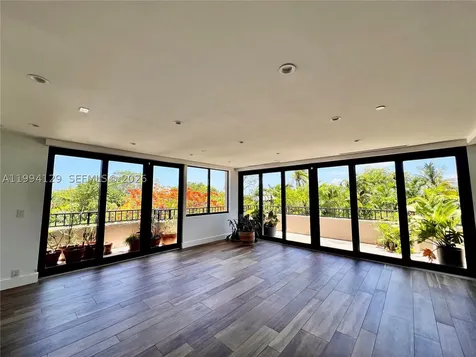 151 Crandon Boulevard Key Biscayne FL 33149