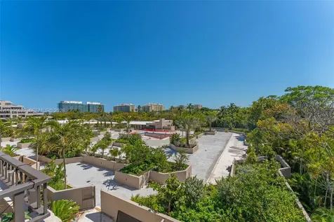 151 Crandon Boulevard Key Biscayne FL 33149
