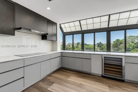 151 Crandon Boulevard Key Biscayne FL 33149