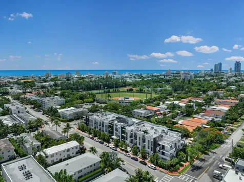 1030 15th Street Miami Beach FL 33139