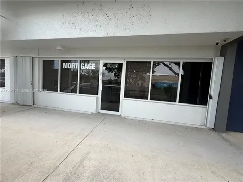 5369 N Nob Hill Road Sunrise FL 33351