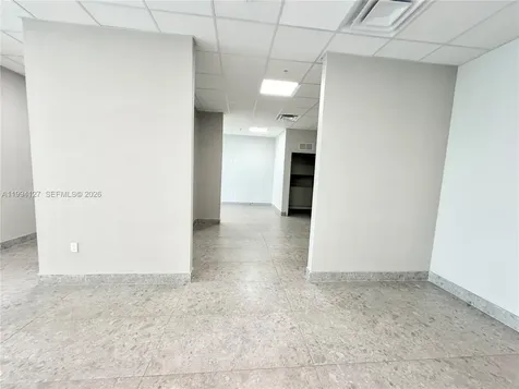 2820 NE 214th Street Aventura FL 33180