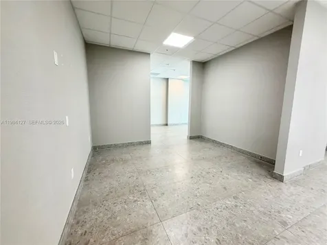 2820 NE 214th Street Aventura FL 33180
