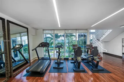 19111 Collins Avenue Sunny Isles Beach FL 33160