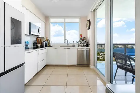 19111 Collins Avenue Sunny Isles Beach FL 33160