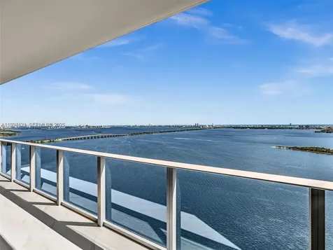 711 NE 23rd Terrace Miami FL 33137