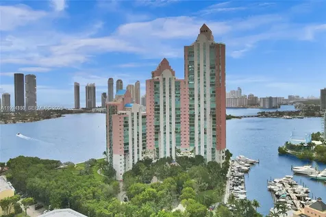 3370 Hidden Bay Drive Aventura FL 33180