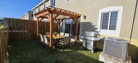1166 SE 23rd Avenue Homestead FL 33035