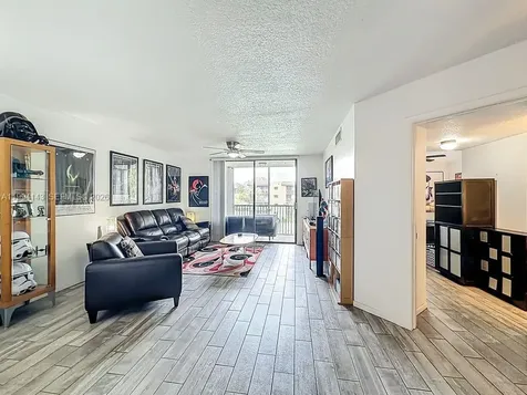 10401 W Broward Boulevard Plantation FL 33324