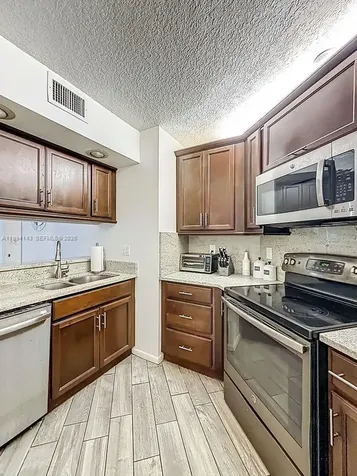 10401 W Broward Boulevard Plantation FL 33324