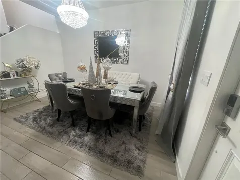1766 SE 7th Terrace Homestead FL 33034