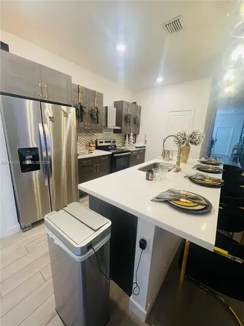 1766 SE 7th Terrace Homestead FL 33034