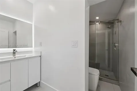 5152 SW 6th Street Miami FL 33134