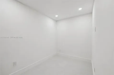 5152 SW 6th Street Miami FL 33134