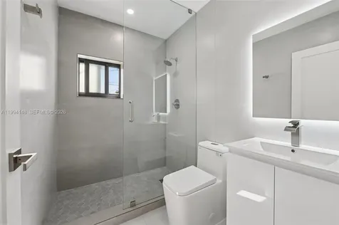 5152 SW 6th Street Miami FL 33134