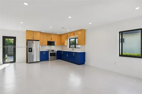 5152 SW 6th Street Miami FL 33134