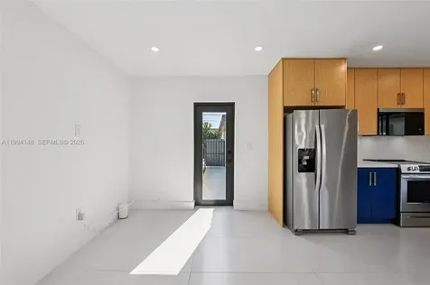 5152 SW 6th Street Miami FL 33134