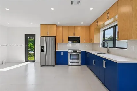 5152 SW 6th Street Miami FL 33134