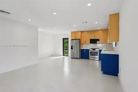 5152 SW 6th Street Miami FL 33134